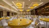 Bayfront Hotel Cebu North Reclamation Hotels in Cebu City