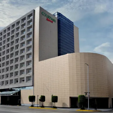 Courtyard Mexico City Revolucion Hotels near Metrobus colonia del valle