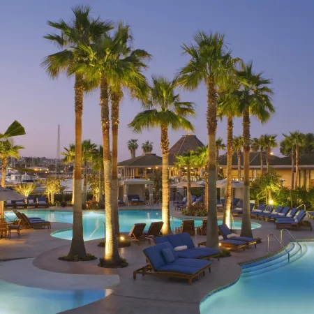 Hyatt Regency Mission Bay Spa and Marina Отели рядом с достопримечательностью «Пляж Мишен-Бич»