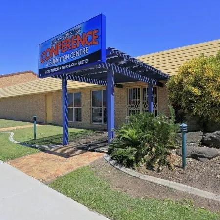 Sugar Country Motor Inn