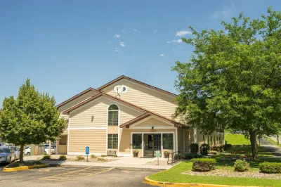 Super 8 by Wyndham Red Wing Hotels in Red Wing
