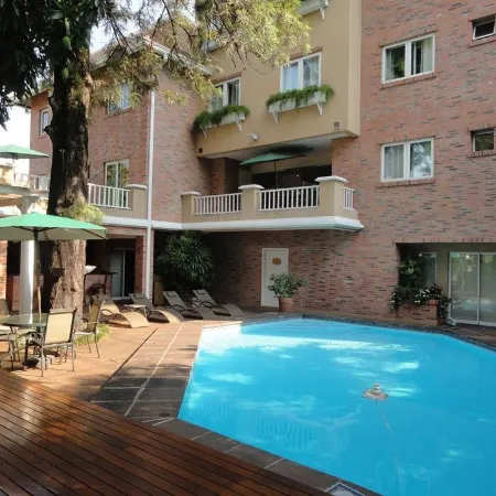 Hotel Villa Morra Suites