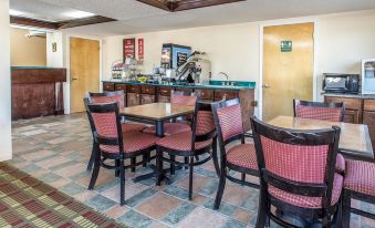 Econo Lodge Byron - Warner Robins