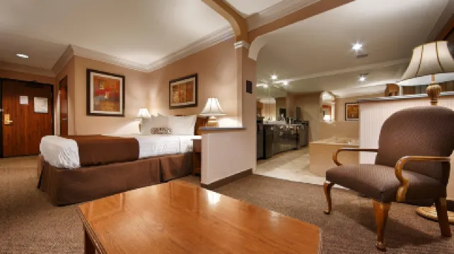 Best Western Plus Suites Hotel - Los Angeles LAX Airport Hotels in Inglewood