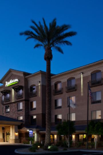 Hotel Dengan Gym Di Yuma Tripcom