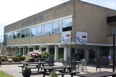 Hotel Marina Hotels near Ulla Lundsgart - Djursland