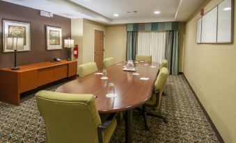 WeStay Suites - Covington/Mandeville