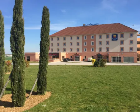 Kyriad Dijon Sud - Longvic Longvic otelleri