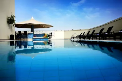 فندق سفير