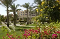 Cleopatra Luxury Resort Sharm El Sheikh Отели в г. Шарм-эль-Шейх