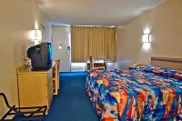 Econo Lodge Paducah West I-24