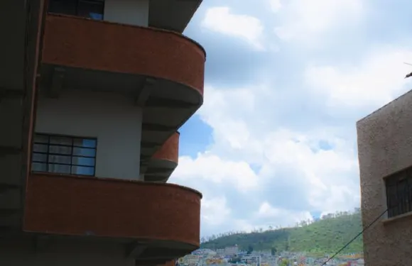 艾絲坦西斯EDM公寓