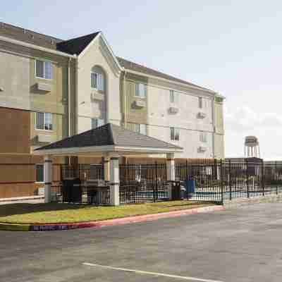 Candlewood Suites Port Arthur/Nederland Hotel Exterior