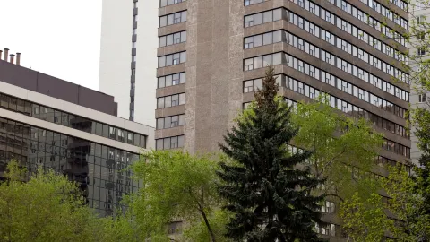 Sandman Signature Calgary Downtown Hotel in Calgary