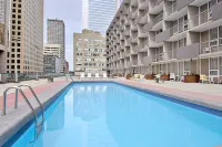 Ramada Plaza by Wyndham Calgary Downtown