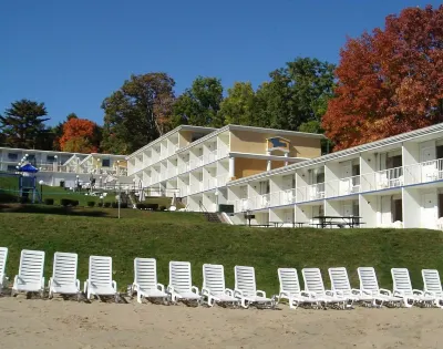 Lakefront Terrace Resort