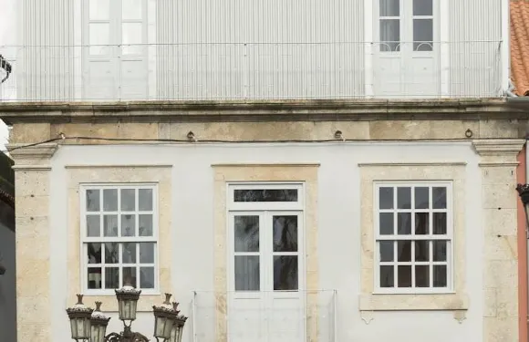 阿克奧特爾旅館