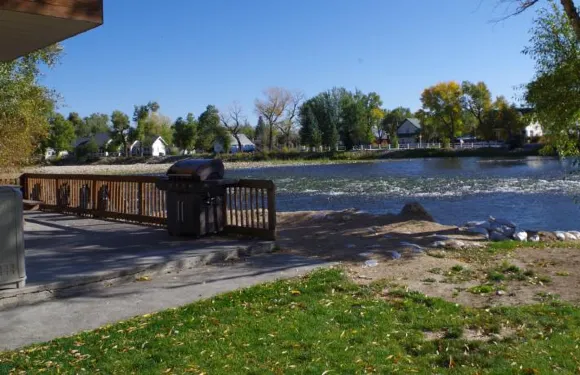 裏維埃拉汽車旅館