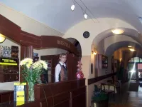 Garni -Hotel Barbakan - bar