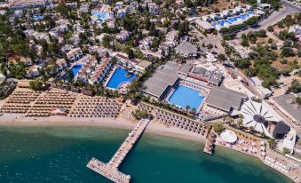 Voyage Torba Hotel