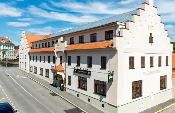 扎爾塔維茲達酒店