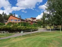 108 Golf Resort Hotels in Lac la Hache
