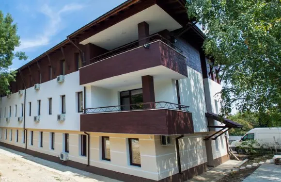 複雜朋友汽車旅館