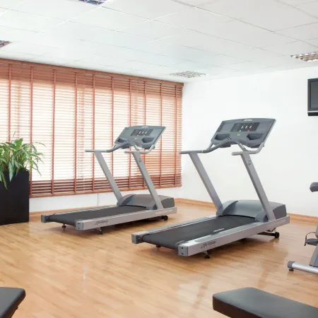 Holiday Inn Express DUBAI AIRPORT by IHG