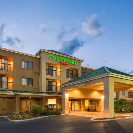 Courtyard by Marriott Lakeland