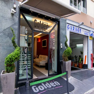 Golden Hotel Hotels near Metro Art