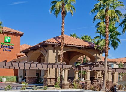 Holiday Inn Express & Suites Rancho Mirage - Palm Spgs Area