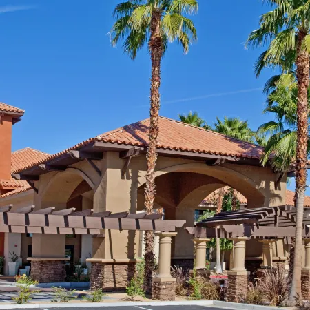 Holiday Inn Express & Suites RANCHO MIRAGE - PALM SPGS AREA by IHG