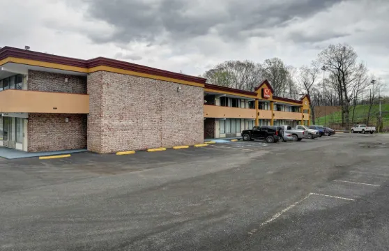 西弗吉尼亞摩根敦 6 號汽車旅館