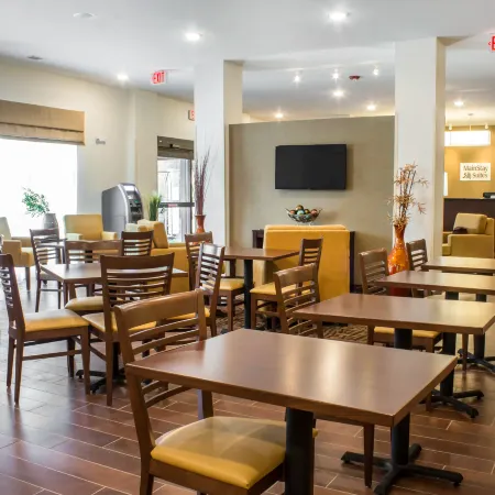 MainStay Suites Lincoln University Area
