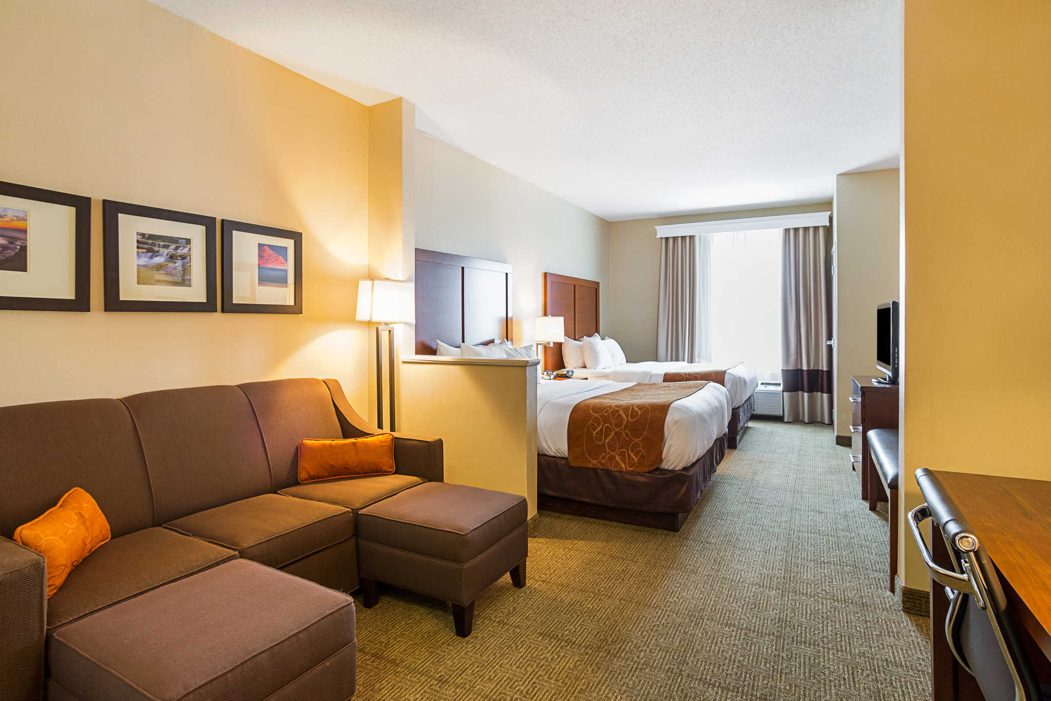 Comfort Suites Twinsburg