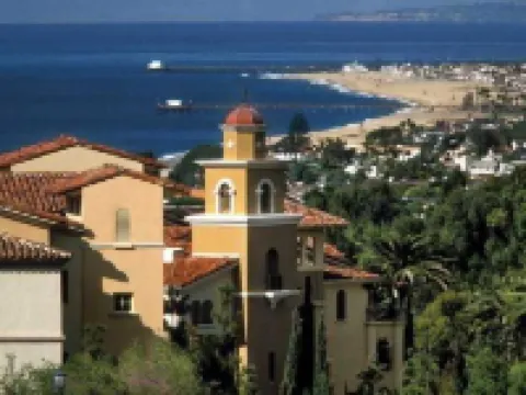 Marriott's Newport Coast Villas Hotels near Corona Del Mar State Beach Park
