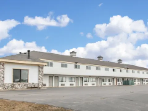 Super 8 by Wyndham Petoskey Hotels in Petoskey