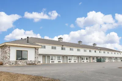 Super 8 by Wyndham Petoskey Hôtels à : Petoskey