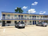 Flamingo Motel Hotels in Lower Township