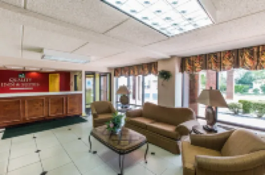 Quality Inn & Suites Hotel di Vidalia