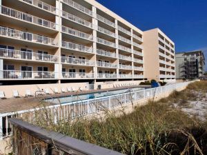 Islander Beach Resort by Panhandle Getaways