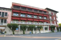 Hotel Milano Hotels near Spiaggia Toscolano