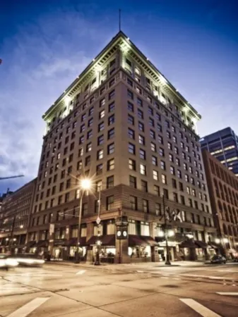 Magnolia Hotel Denver, a Tribute Portfolio Hotel Отели рядом с достопримечательностью «Денверский зоопарк»