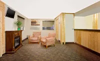 Super 8 by Wyndham Elkins Hotels in Elkins