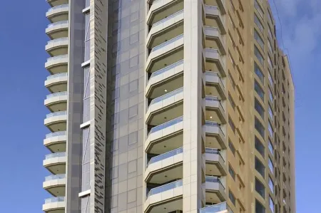 Al Majaz Premiere Hotel Apartments