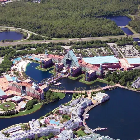 Walt Disney World Swan