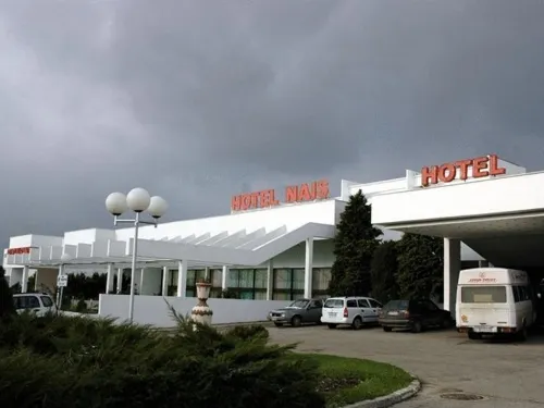 Hotel Nais