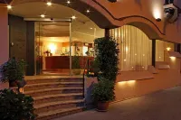 Hotel Mavino فنادق في سيرميون