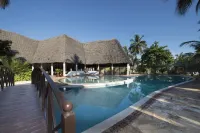 Uroa Bay Beach Resort - de playa