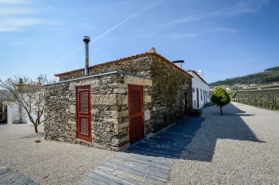 MORGADIO DA CALÇADA Favaios 호텔